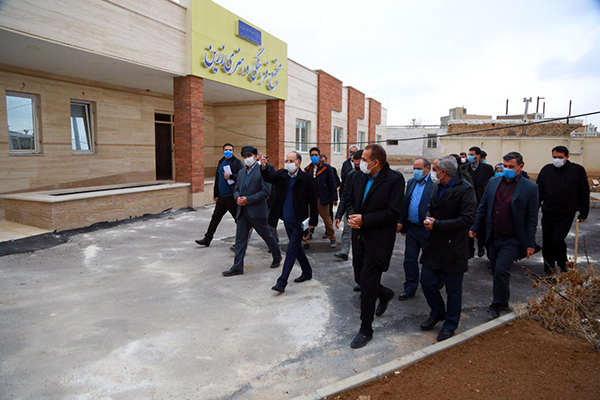 بازدید حقیقی استاندار زنجان از  فرهنگسرای در حال تکمیل زرین آباد