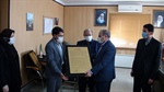حضور دکتر شعوری، جانشین رئیس دانشگاه علوم پزشکی و خدمات درمانی، در امور اجتماعی جهت تقدیر و تشکر از آقای دکتر فتحی و حاج آقا مقدمی و آقای دکتر کرمی از بابت فعالیت بی دریغ در کنترل و پیشگیری بیماری کرو