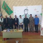 حضور فرماندار شهرستان در نمایشگاه توانمدیهای بسیجیان شهرستان