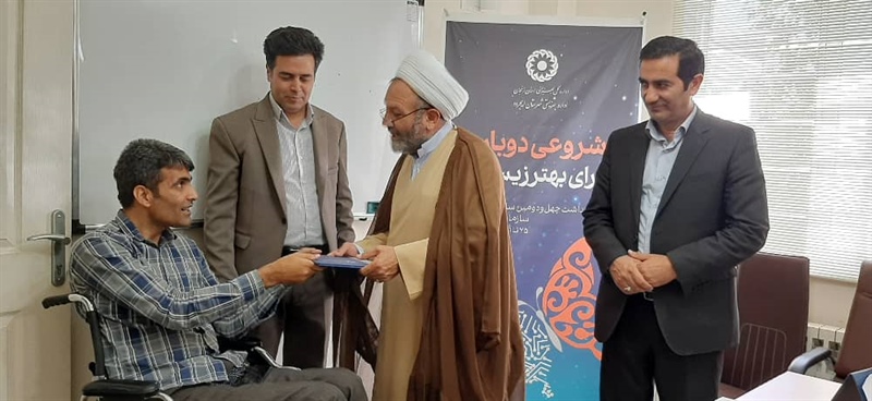 حضور امام جمعه و فرماندار شهرستان در اداره بهزیستی شهرستان