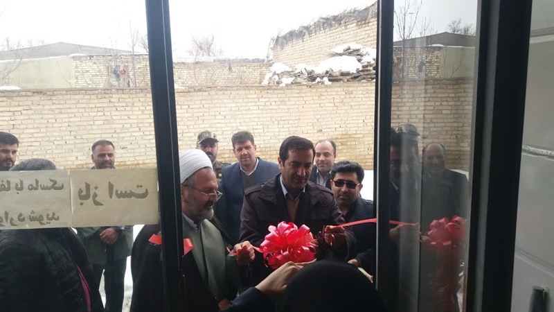 افتتاح طرح اشتغالزایی خیاطی بانوان در روستای احمدکندی