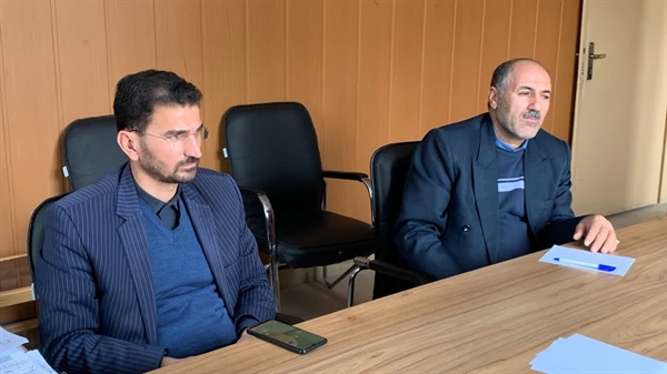 برگزاری جلسه بررسی میزان آمادگی شهرداری زرین آباد برای استقبال از بهار