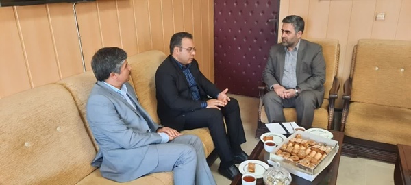 بسته خبری ۲۱ اردیبهشت ۱۴۰۴ | دیدارهای سرپرست فرمانداری ایجرود با مسئولان شهرستان با هدف تعامل، پاسخ‌گویی و هم‌افزایی