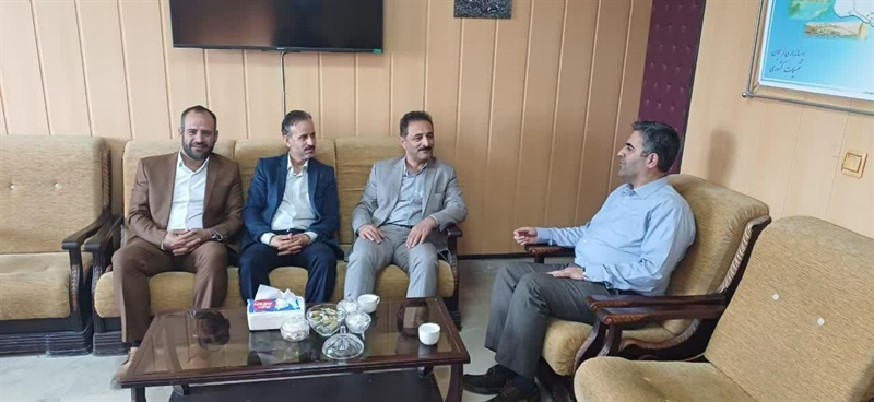 بسته خبری ۲۴ اردیبهشت ۱۴۰۴ | دیدار فعالان اقتصادی و سرمایه‌گذار با سرپرست فرمانداری ایجرود