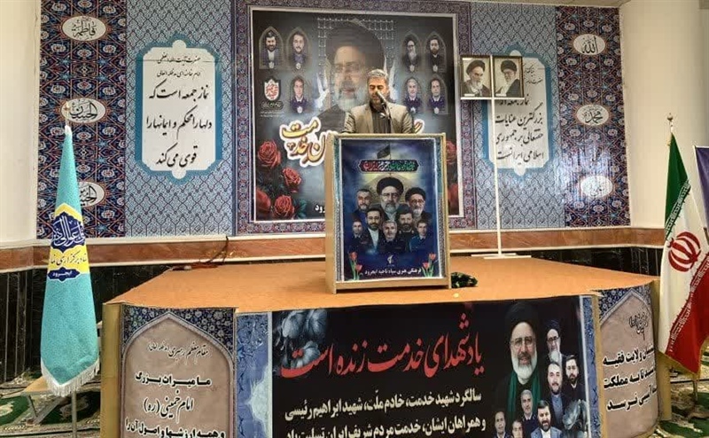 سخنرانی پیش از خطبه‌های نماز جمعه شهرستان توسط سرپرست فرمانداری ایجرود