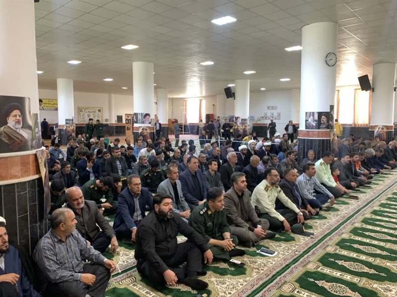 اقامه نماز عبادی و سیاسی جمعه ۲۶ اردیبهشت ۱۴۰۴