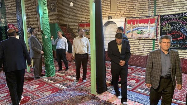 بازدید مسئولان شهرستان ایجرود از مسجد تاریخی خوئین