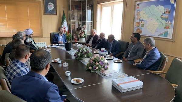 دیدار جمعی از معتمدین و خیرین  روستای سعید آباد ایجرود با فرماندار