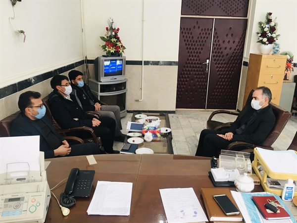 دیدار رئیس و کارکنان بنیاد مسکن انقلاب اسلامی شهرستان با بخشدار مرکزی