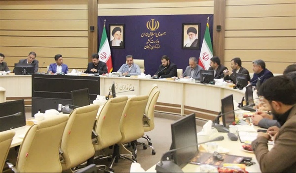 جلسه هم اندیشی بخشداران استان زنجان با حضور بخشدار محترم سجاسرود