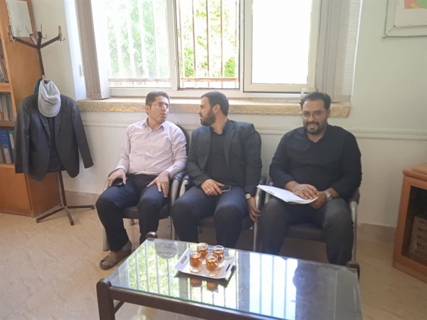 بازدید بخشدار محترم از اداره جهاد کشاورزی