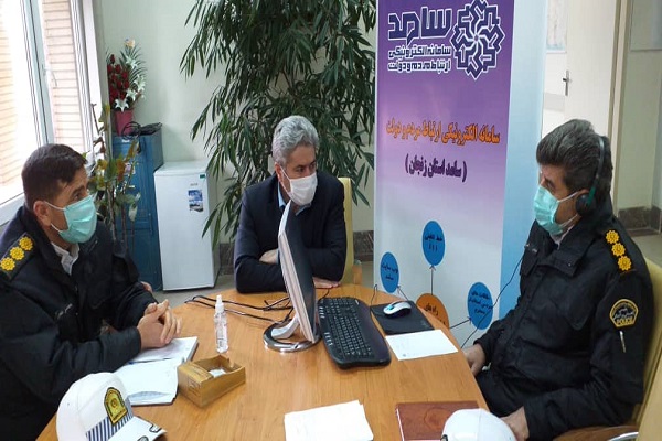 پاسخگویی فرمانده انتظامی، مدیر عامل شرکت گاز و مدیر کل غله و خدمات بازرگانی استان به درخواست ها و شکایات مطرح شده از سوی مردم در تماس با تلفن 111 سامد