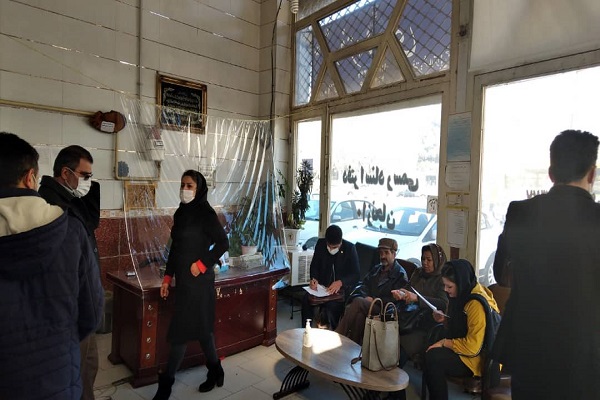 بازدید کارشناسان دفتر بازرسی استانداری از دفاتر استاد رسمی زنجان در راستای رعایت پروتکل های بهداشتی مبازره با بیماری کرونا